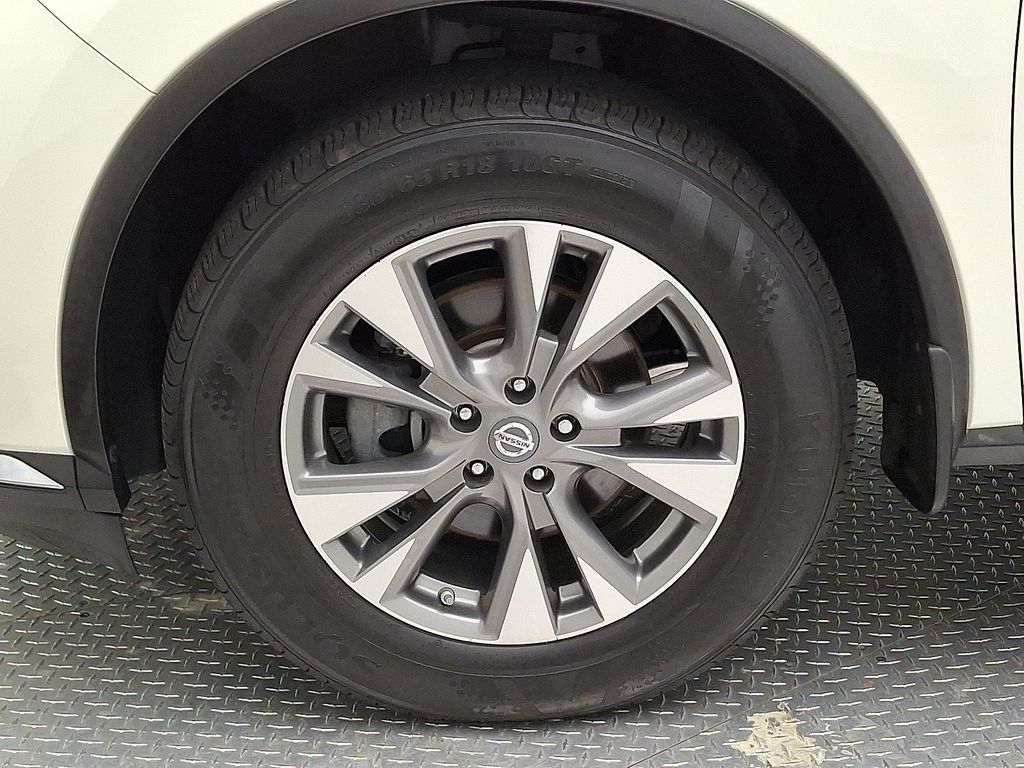 Thumbnail: 2018 Nissan Murano - 8