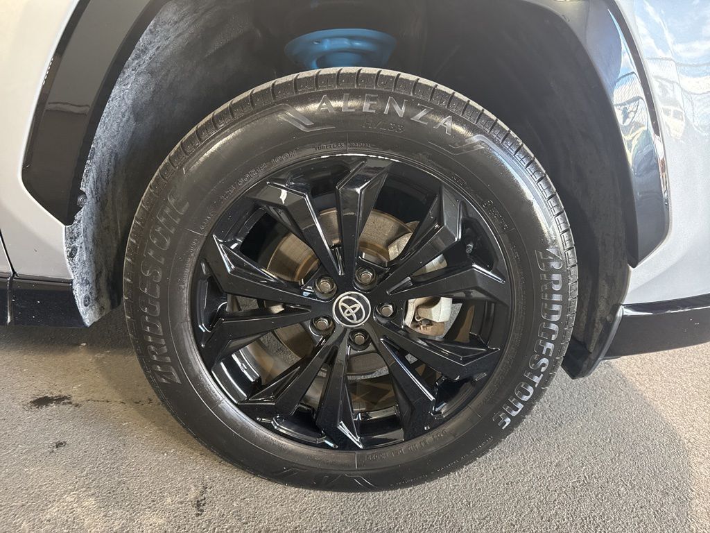 Thumbnail: 2023 Toyota RAV4 - 7