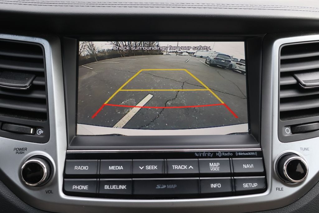 Thumbnail: 2017 Hyundai Tucson - 16