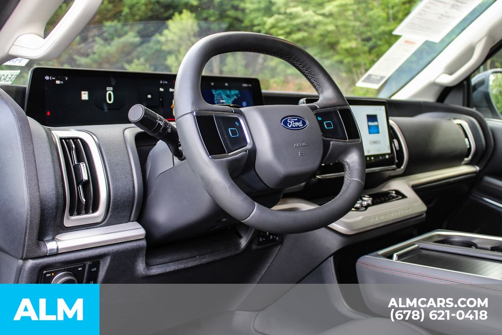 Used 2025 White Ford Active image 33