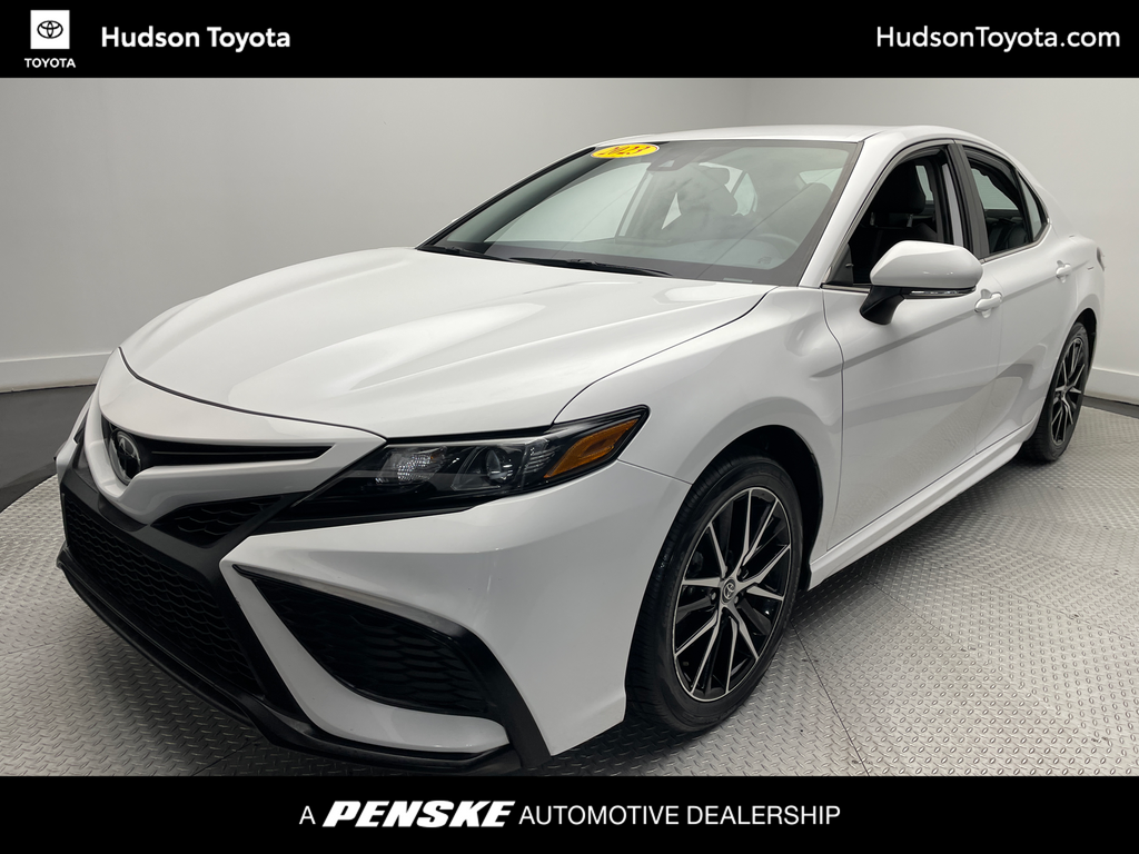 2023 Toyota Camry SE -
                Jersey City, NJ