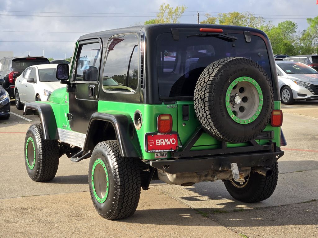 2004 Jeep Wrangler X - 5