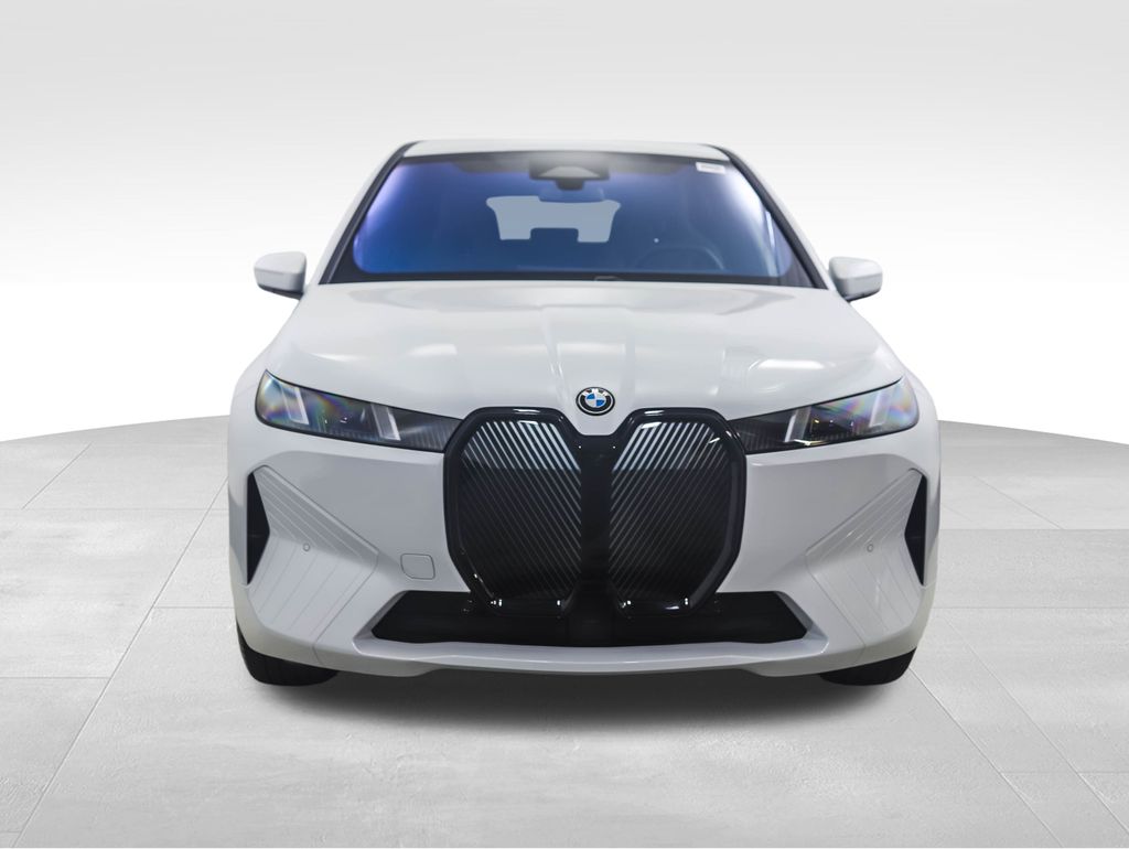 Thumbnail: 2026 BMW iX - 9