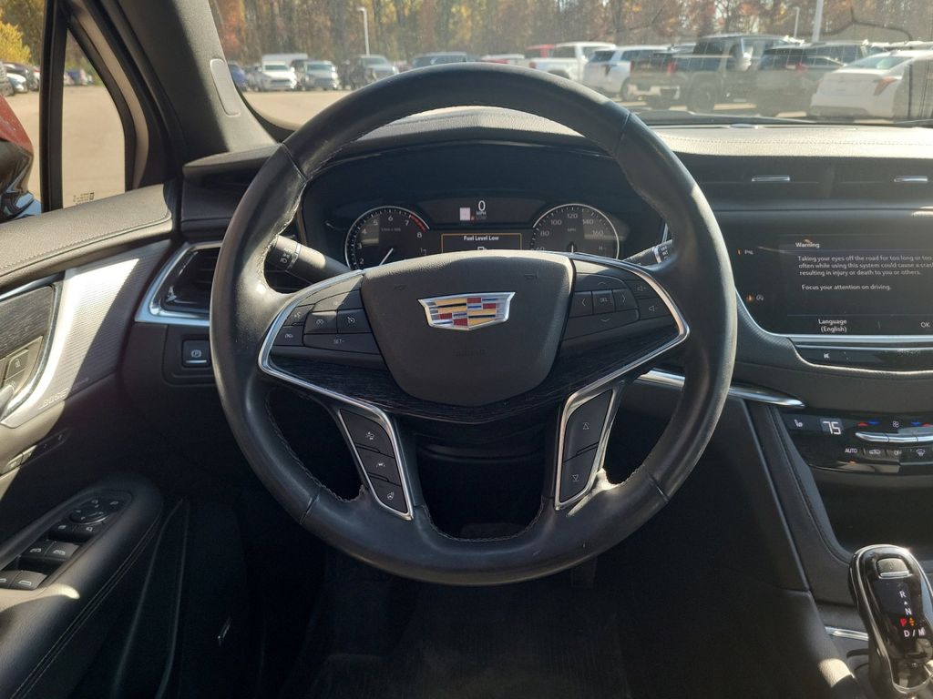 2022 Cadillac XT5 Premium Luxury 11