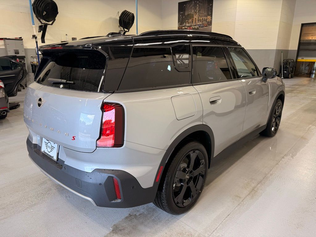 Thumbnail: 2025 MINI Cooper Countryman - 6