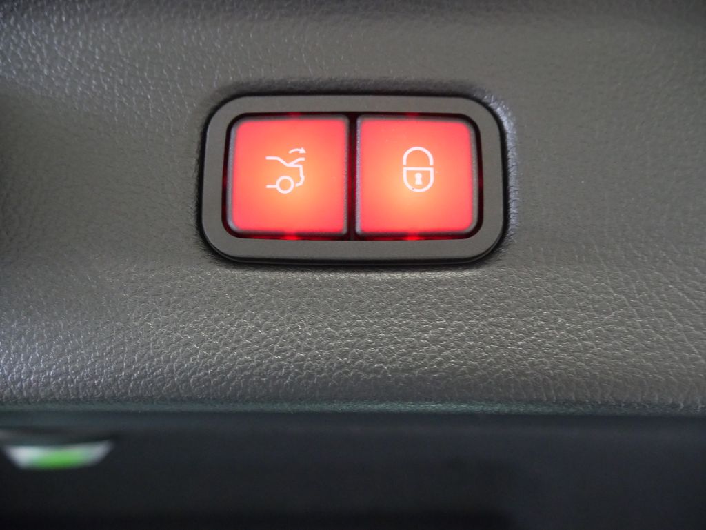 Thumbnail: 2026 Mercedes-Benz S-Class - 24