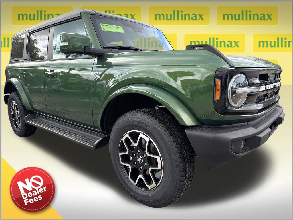 2025 Ford Bronco 4-Door Outer Banks's photo