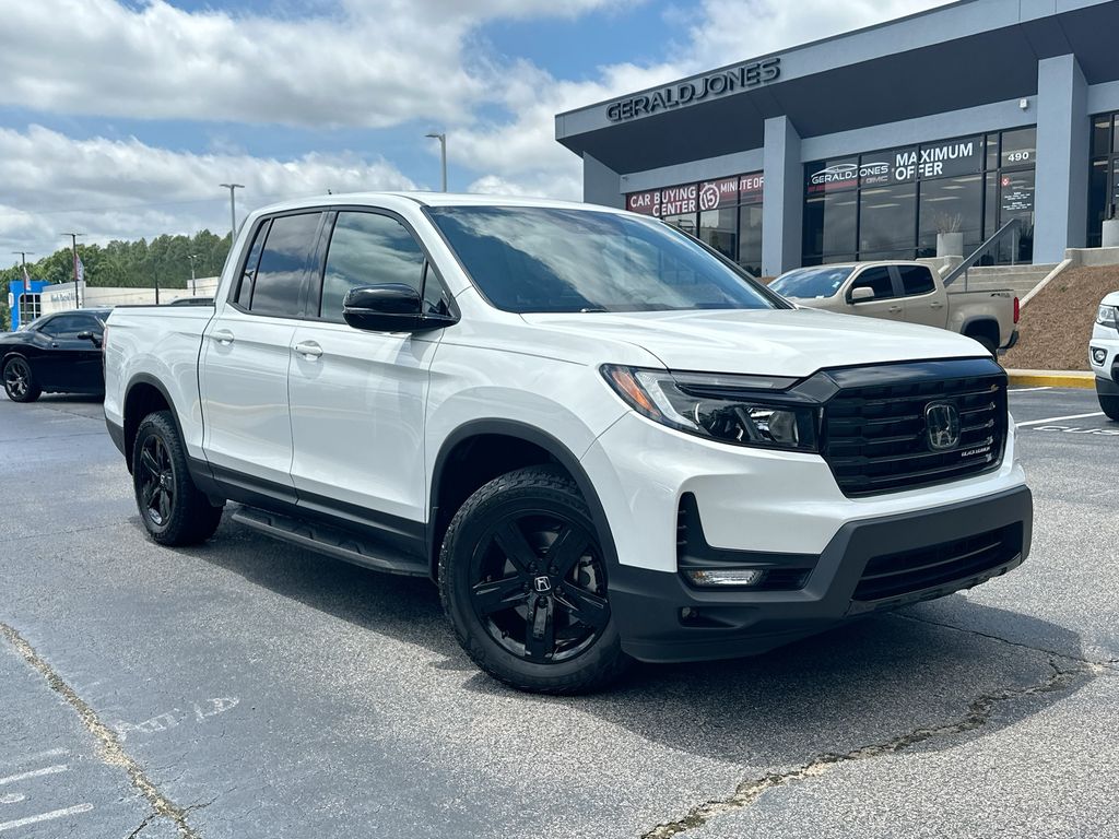 Platinum White 2022 Honda Ridgeline Black Edition AWD Pickup Truck All-Wheel Drive 9-Speed Automatic