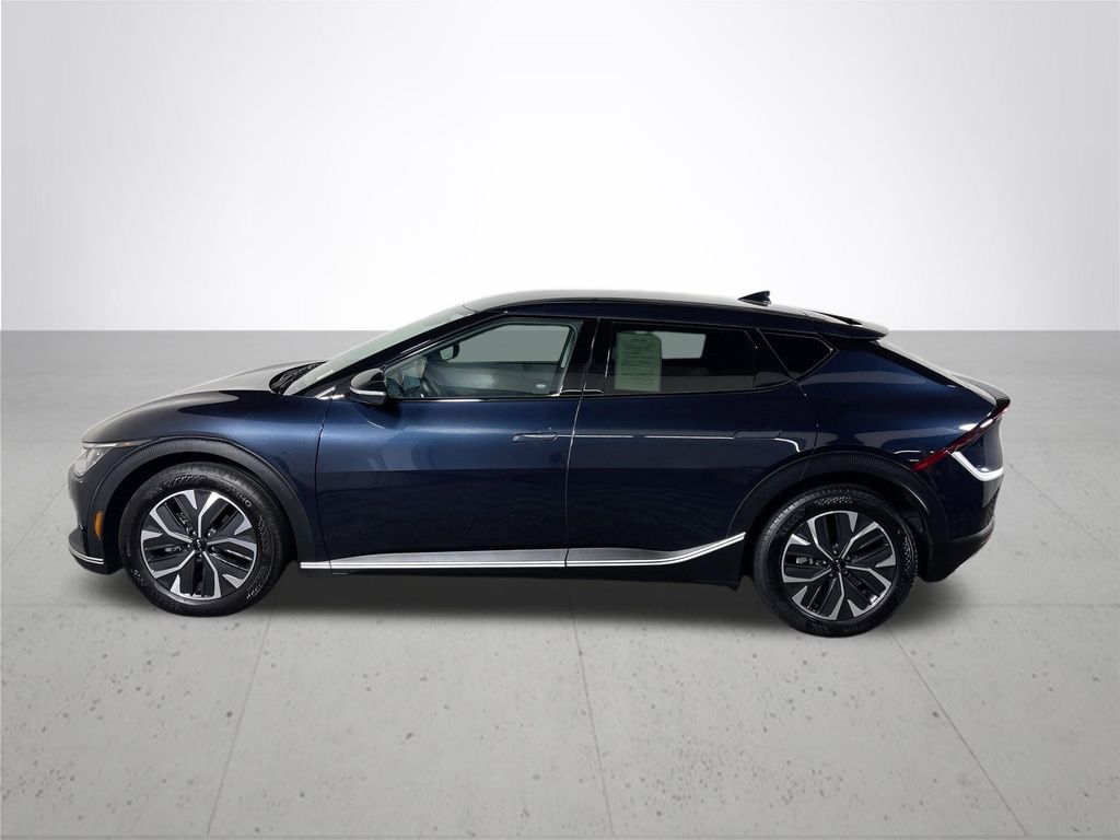 2024 Kia EV6 Light