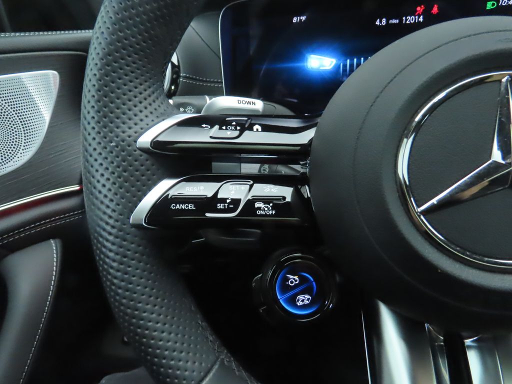 Thumbnail: 2023 Mercedes-Benz AMG GT - 11