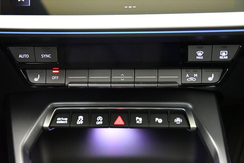 Thumbnail: 2025 Audi A3 - 27