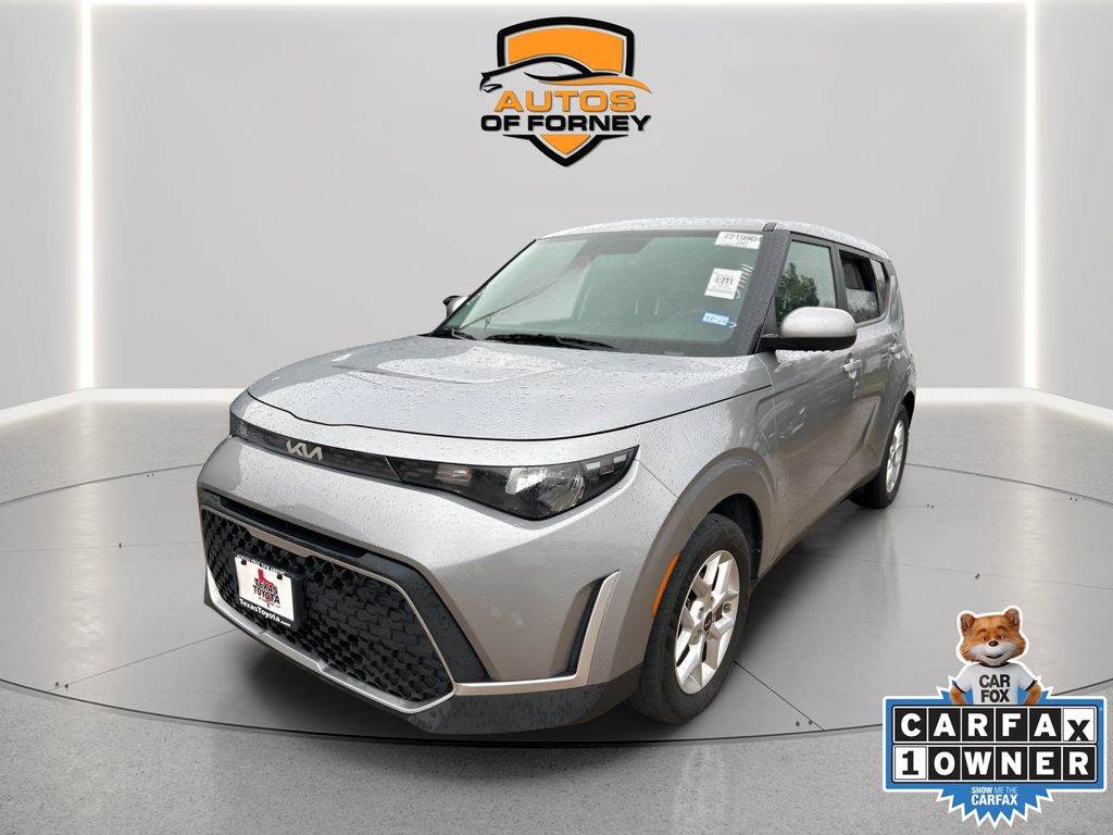 Steel Gray 2024 Kia Soul LX FWD SUV / Crossover Front-Wheel Drive Continuously Variable Transmission