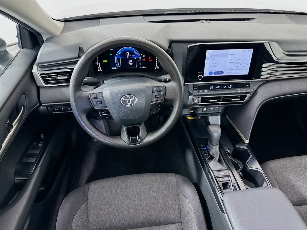 Thumbnail: 2025 Toyota Camry - 21