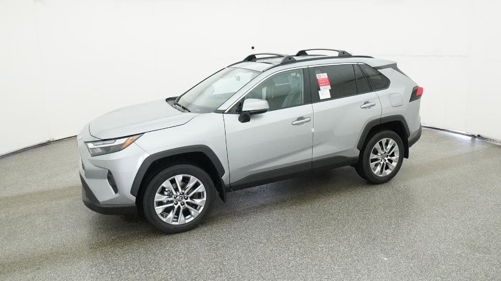 Thumbnail: 2025 Toyota RAV4 - 18