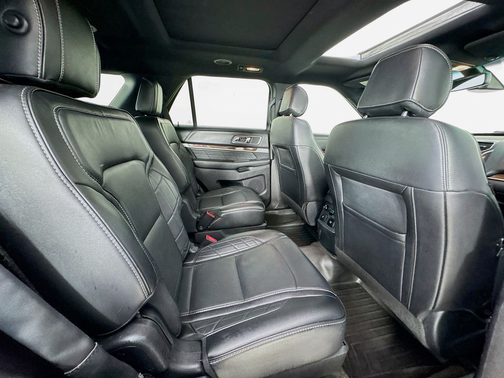 Used Car 2016 Ford Explorer  Platinum For Sale Under $20,000 In Austin, Texas
