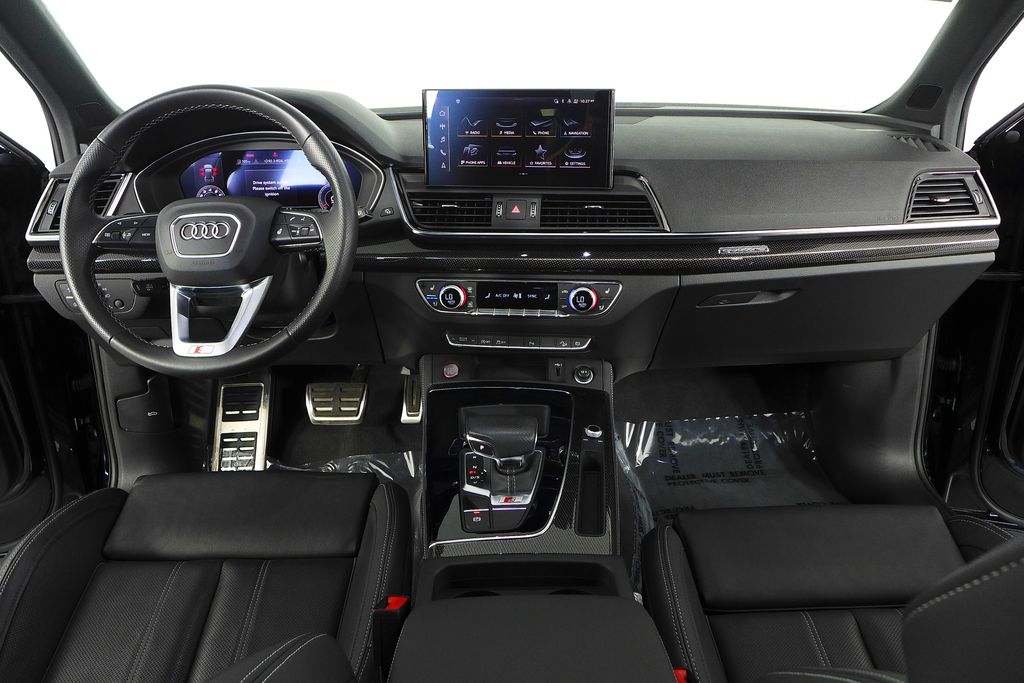 Thumbnail: 2023 Audi SQ5 - 25