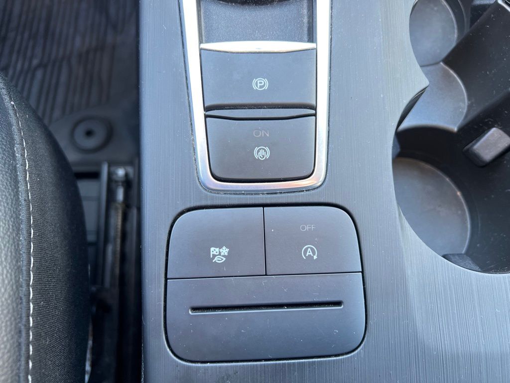 used 2022 Ford Escape car, priced at $19,950