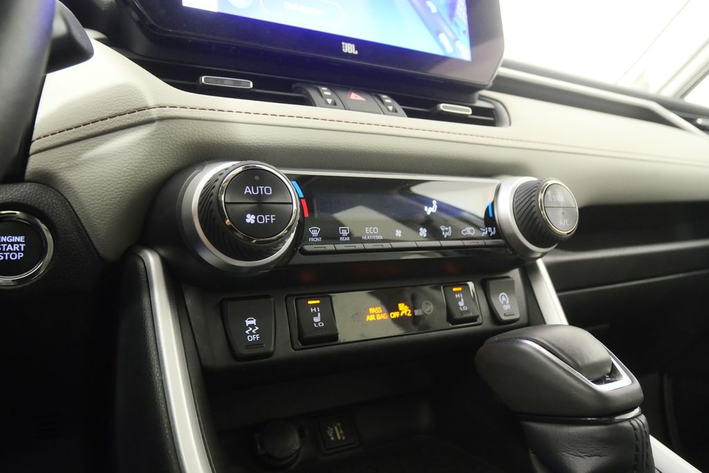 Thumbnail: 2023 Toyota RAV4 - 26