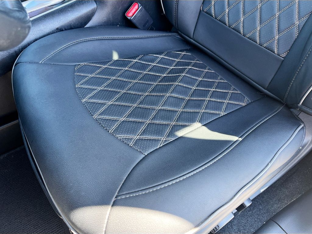 Used 2017 Gray Nissan SV image 18