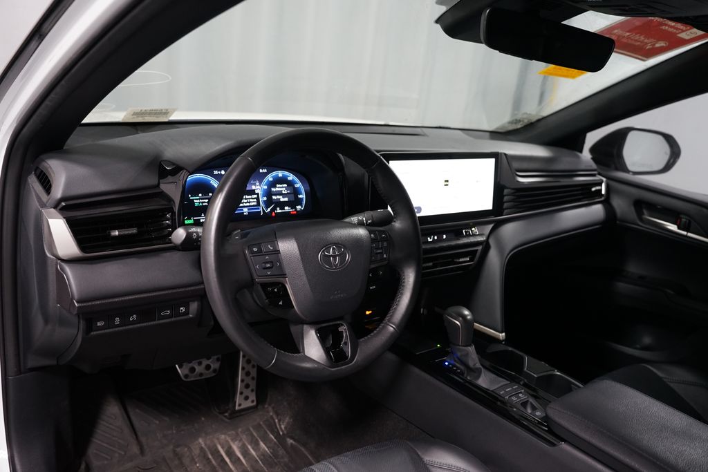 Thumbnail: 2025 Toyota Camry - 7