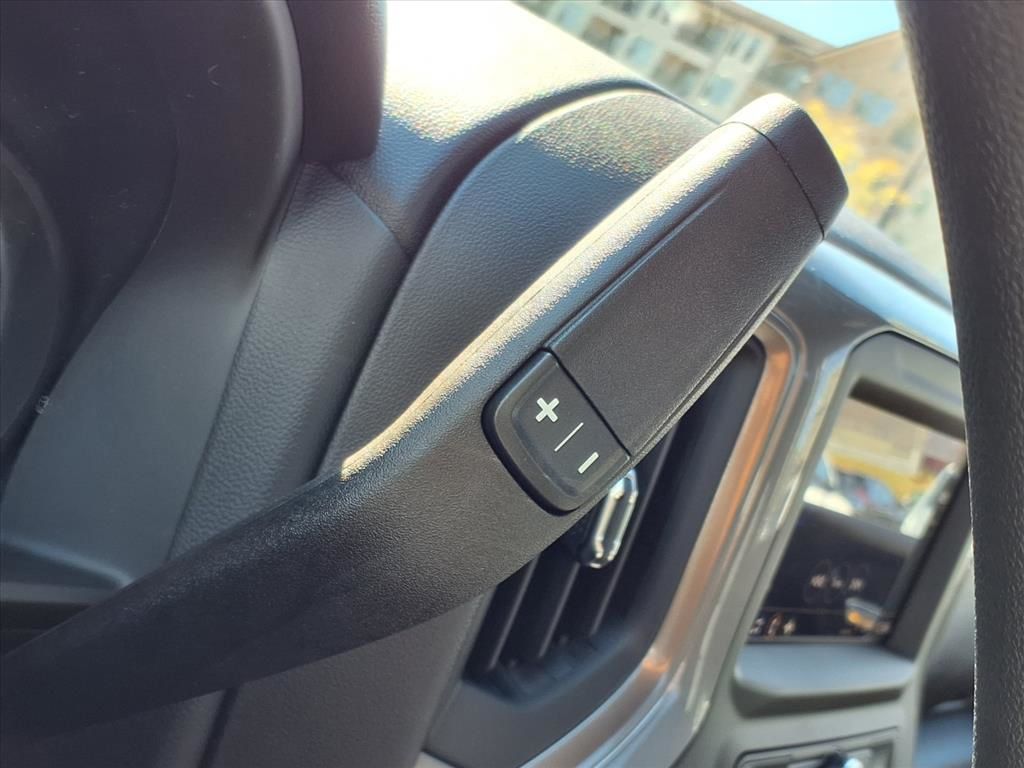 ChevroletSilverado 2500HD12