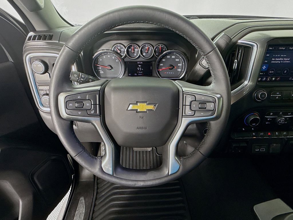 Thumbnail: 2021 Chevrolet Silverado 1500 - 11