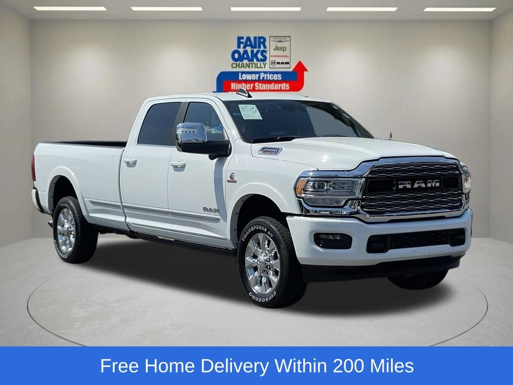 Bright White Clearcoat 2024 RAM 2500 Pickup Truck Four-Wheel Drive 6-Speed Automatic