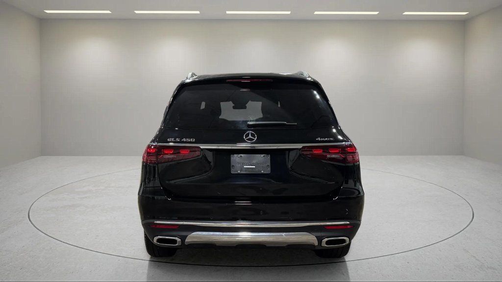 Used 2025 Black Mercedes-Benz GLS 450 image 4