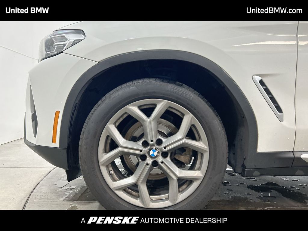 Thumbnail: 2022 BMW X3 - 10
