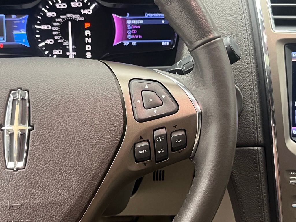 Thumbnail: 2013 Lincoln MKX - 13