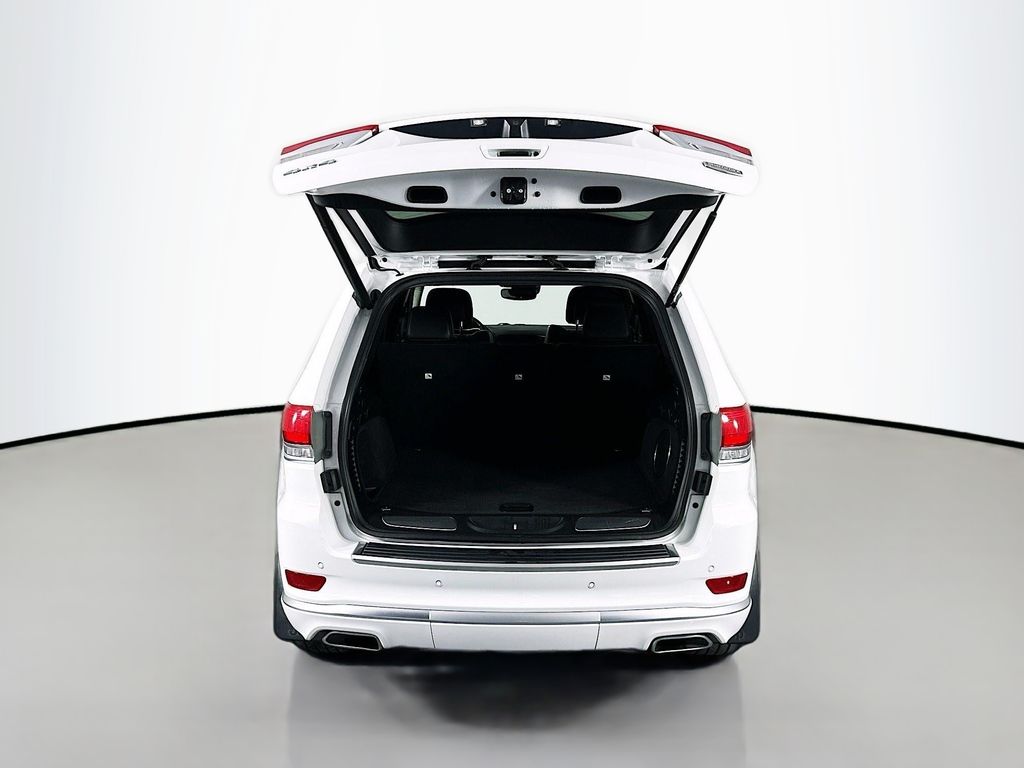JeepGrand Cherokee29