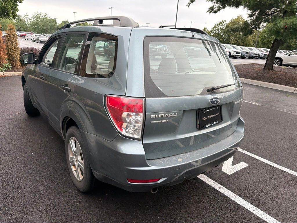 Used 2011 Green Subaru 2.5X image 9
