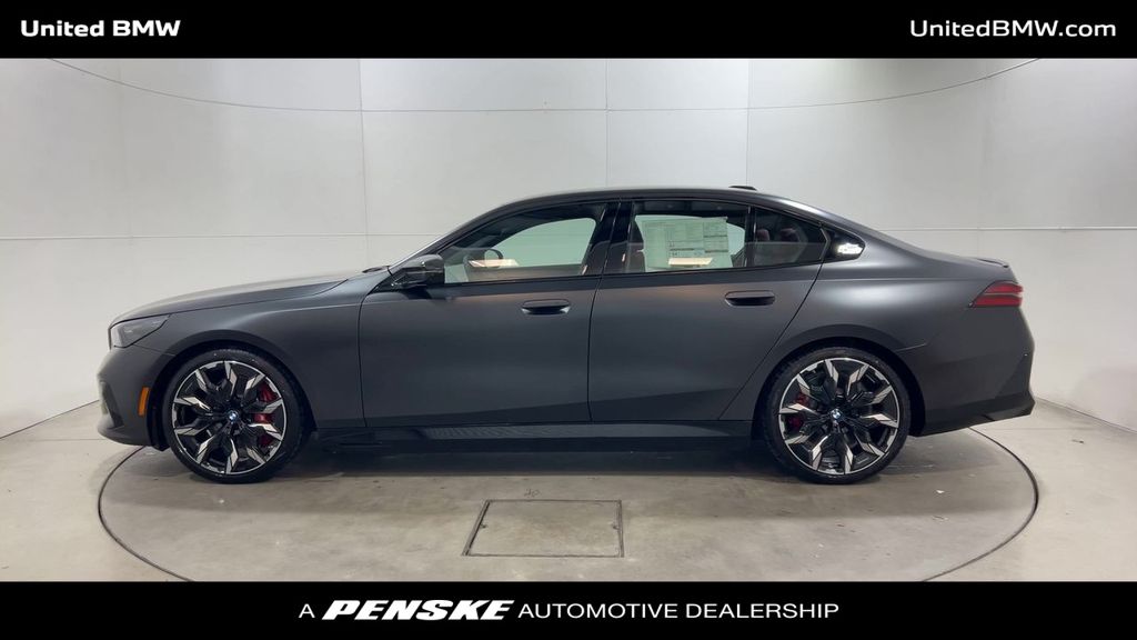 Thumbnail: 2025 BMW i5 - 5