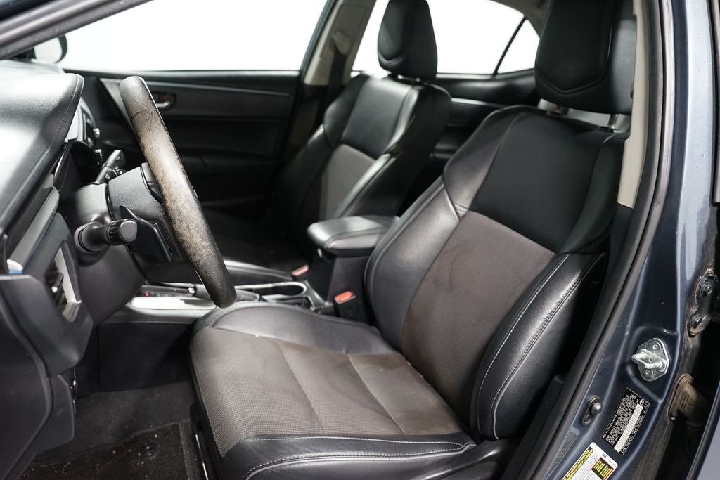 Thumbnail: 2015 Toyota Corolla - 6