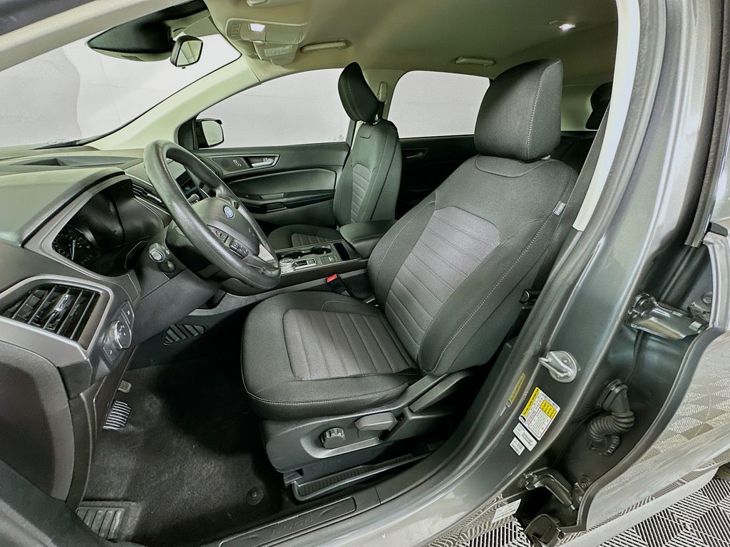 Thumbnail: 2022 Ford Edge - 20