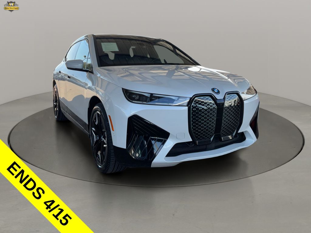 Mineral White Metallic 2024 BMW iX xDrive50 AWD SUV / Crossover All-Wheel Drive Automatic