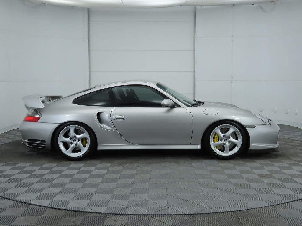 2001 Porsche 911 GT2 4