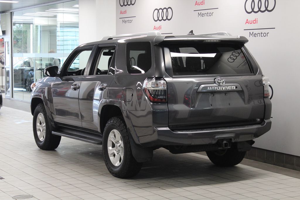 Thumbnail: 2015 Toyota 4Runner - 4