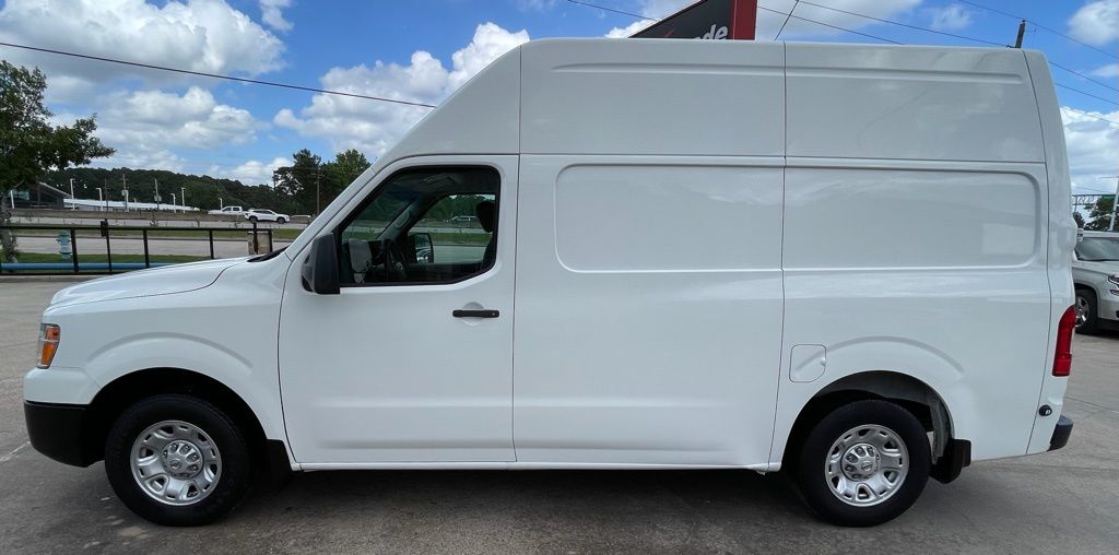 2020 Nissan NV2500 HD SV - 7