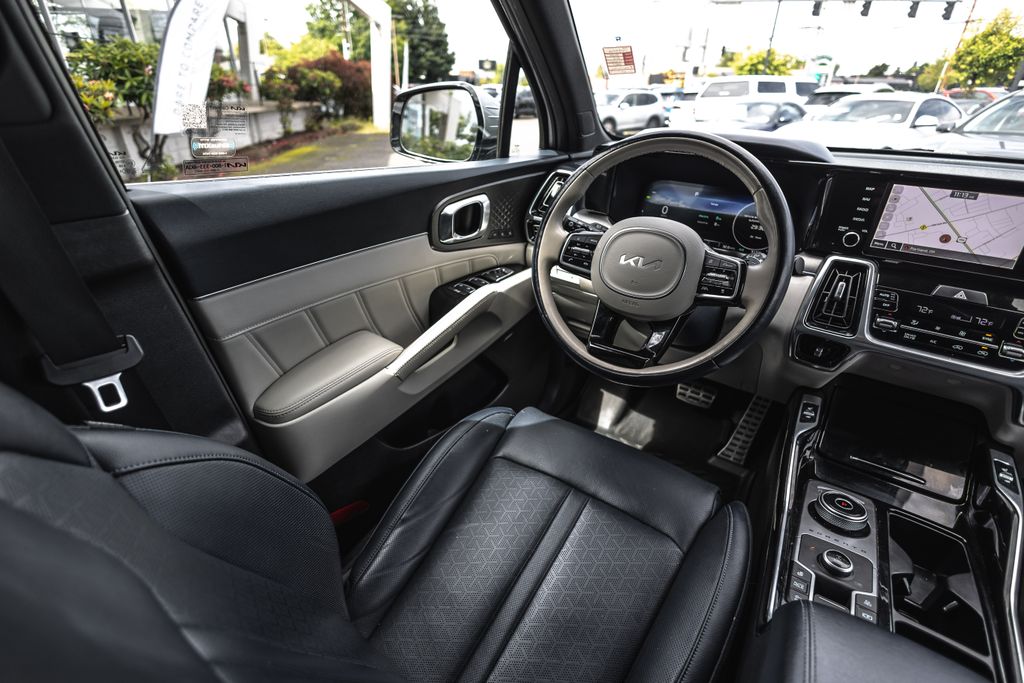 2023 Kia Sorento Plug In Hybrid SX Prestige thumbnail 21