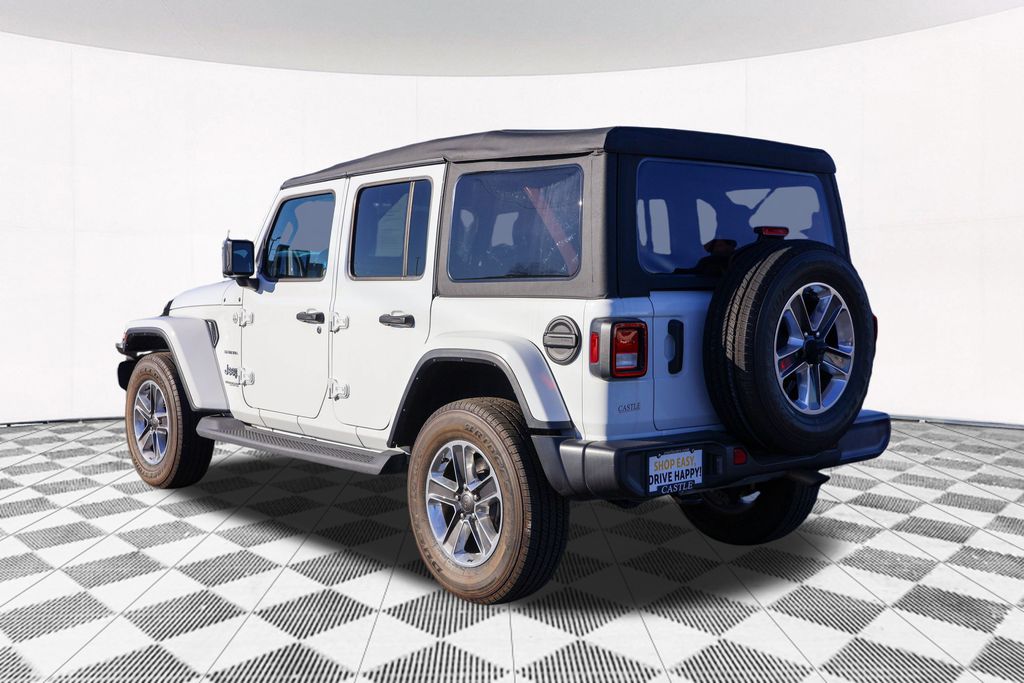 2022 Jeep Wrangler Unlimited Sahara 10