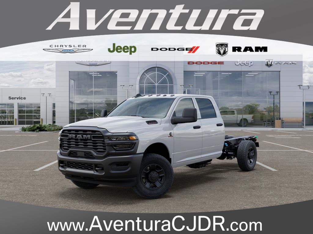 Bright White Clearcoat 2025 RAM 3500 Chassis Pickup Truck Four-Wheel Drive 8-Speed Automatic