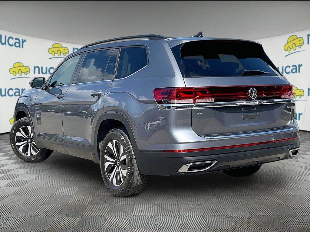2024 Volkswagen Atlas — photo 4