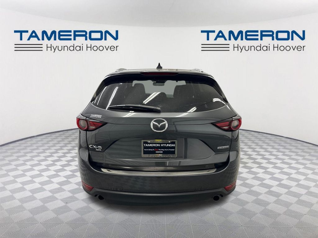 View vehicle photo 4