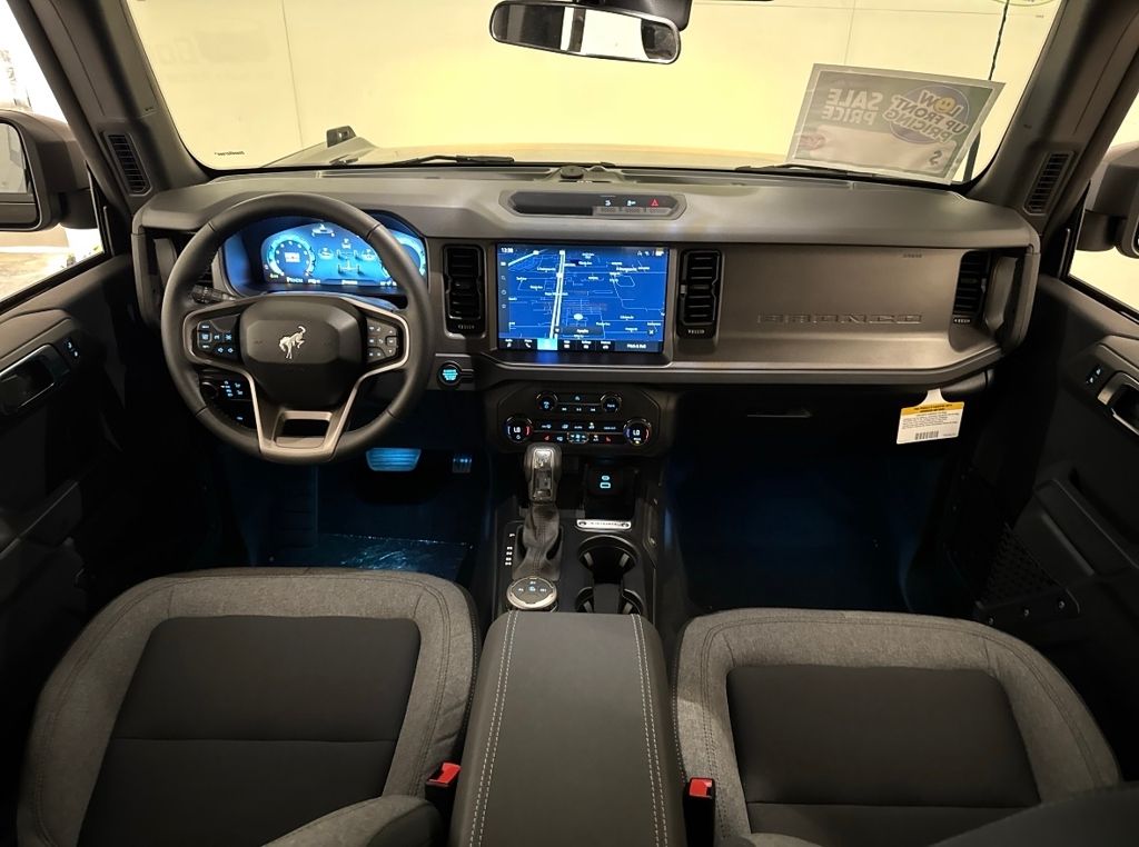 2025 Ford Bronco Big Bend photo 4