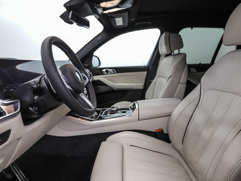 Thumbnail: 2026 BMW X5 - 11