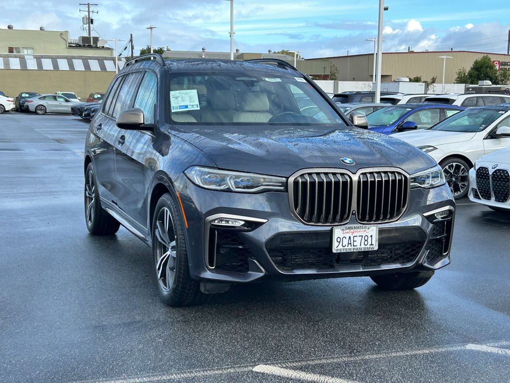 Thumbnail: 2022 BMW X7 - 7