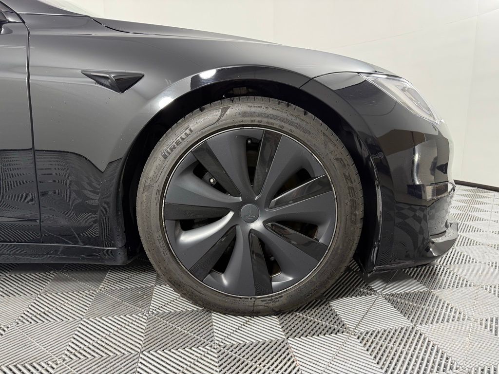 Thumbnail: 2021 Tesla Model S - 11