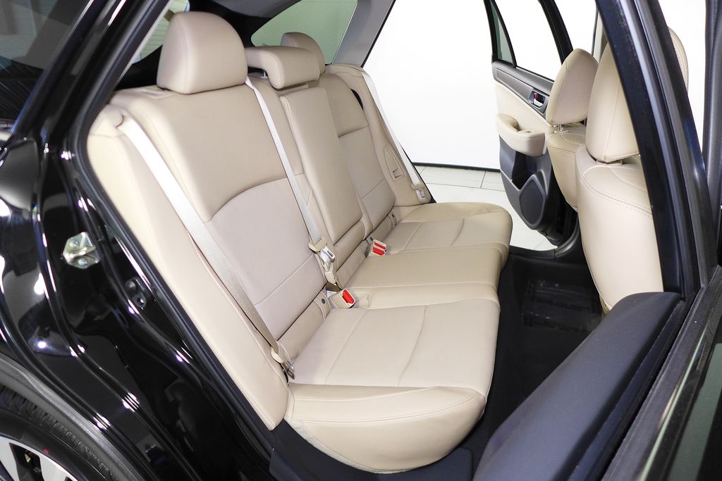 Thumbnail: 2017 Subaru Outback - 20