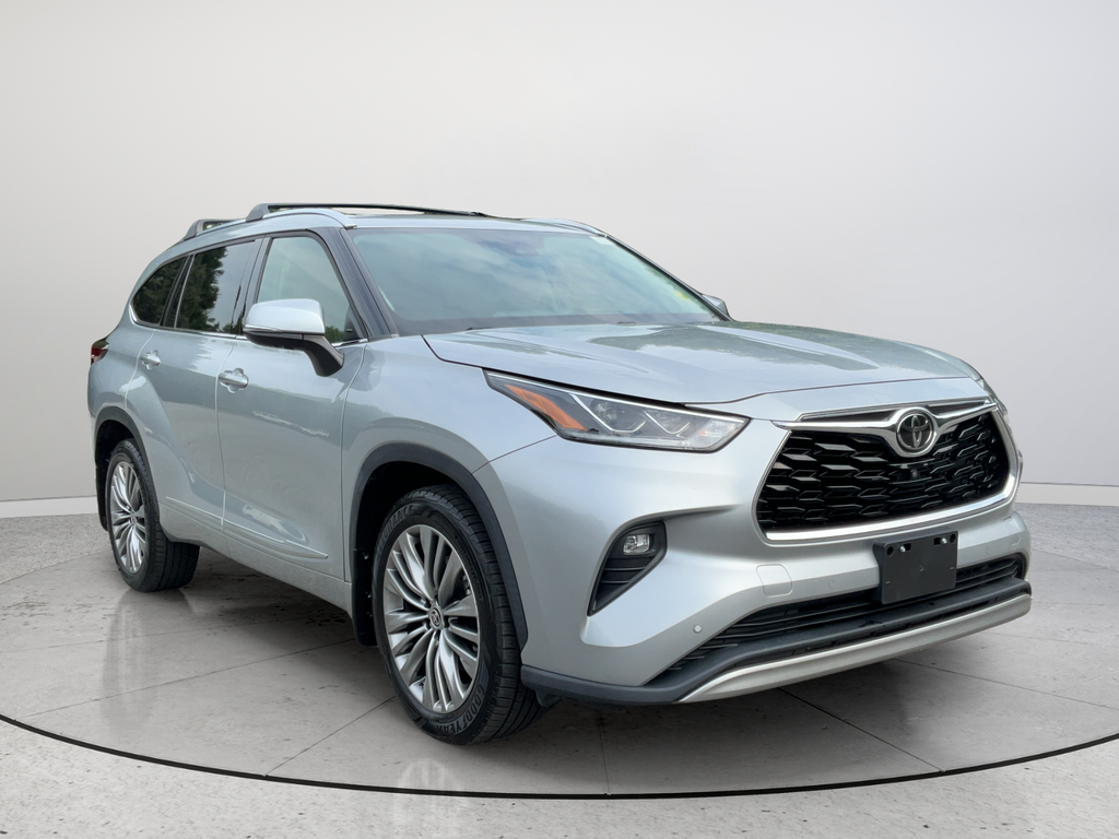 Celestial Silver Metallic 2020 Toyota Highlander SUV / Crossover All-Wheel Drive 8-Speed Automatic